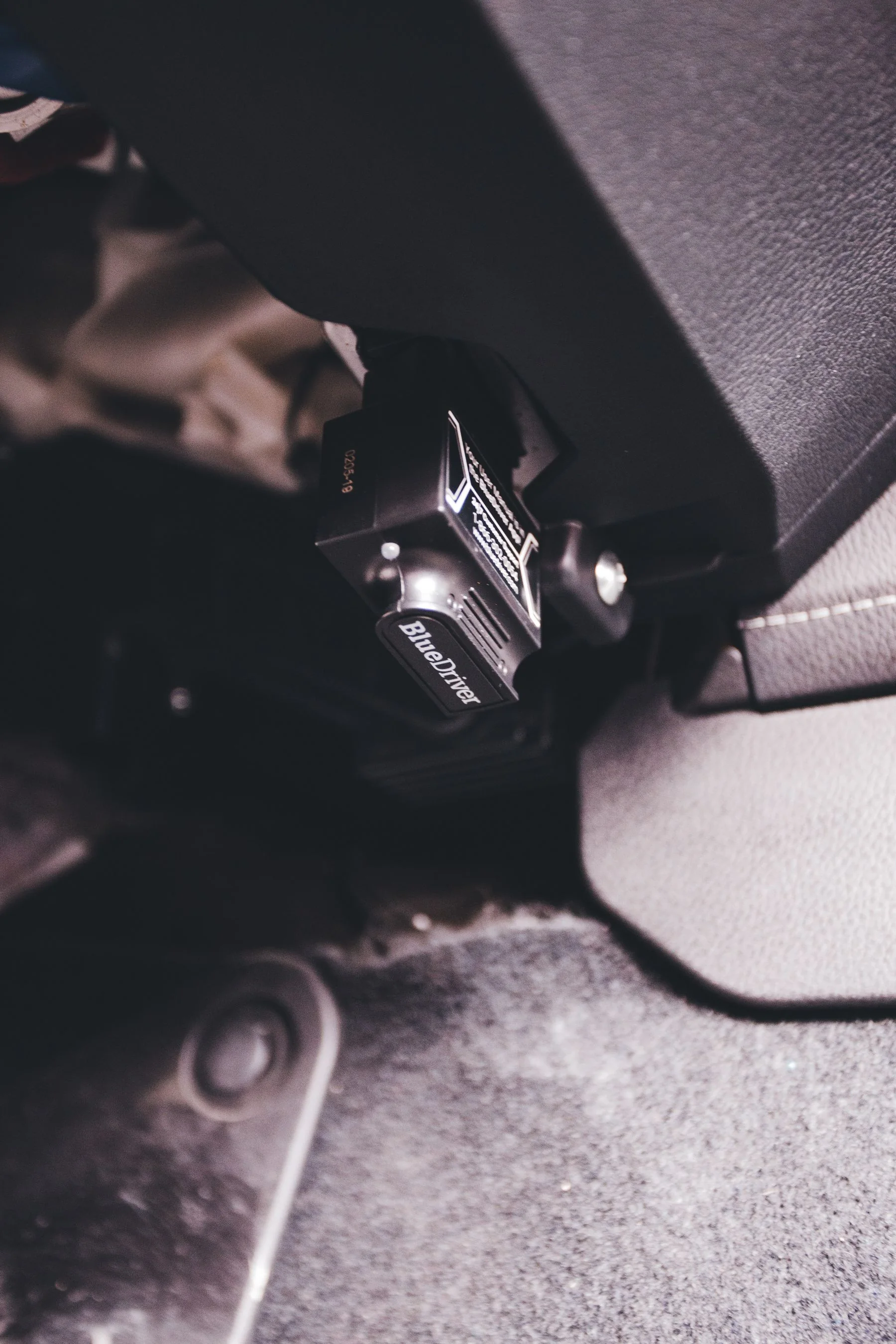 Under-dash automotive electrical wiring installation